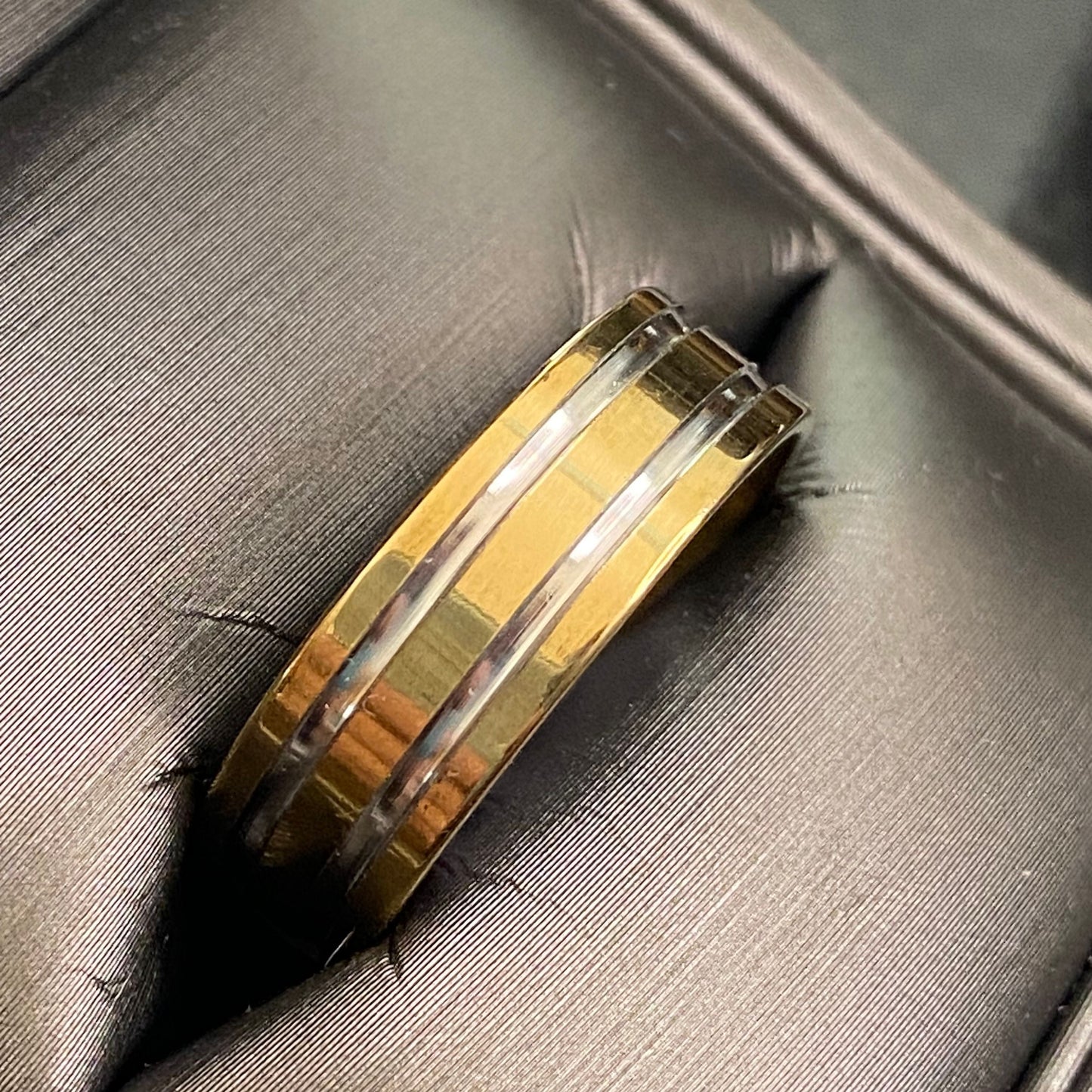 SALE! New - Fine Fashion Unisex Stainless Steel Rings (Multiple colors / Size#12.5)