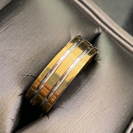 SALE! New - Fine Fashion Unisex Stainless Steel Rings (Multiple colors / Size#12.5)